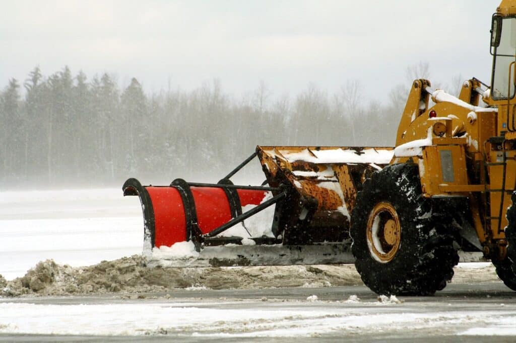 selecting a minnesota commercial snow removal company