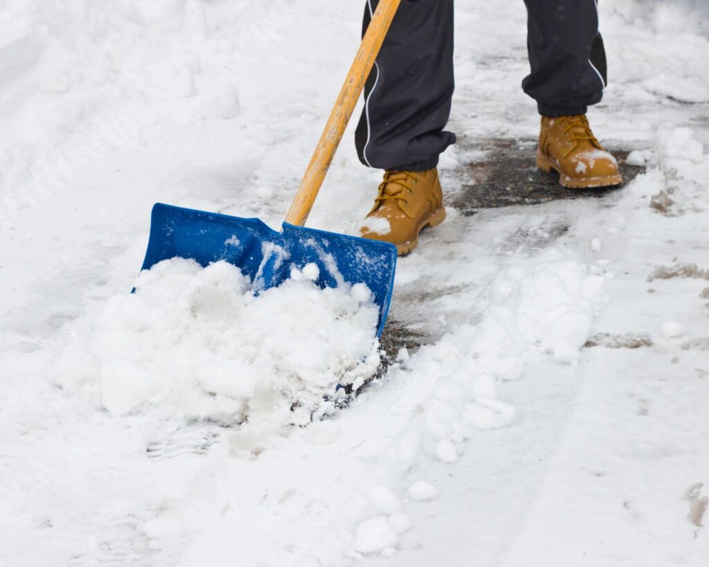 commercial maintenance  snow removal